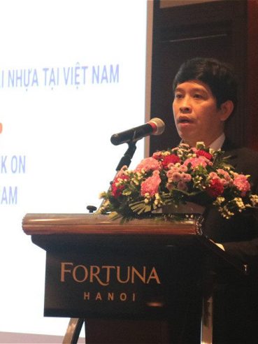 Hoàn thiện hệ thống chính sách về quản lý rác thải nhựa tại Việt Nam